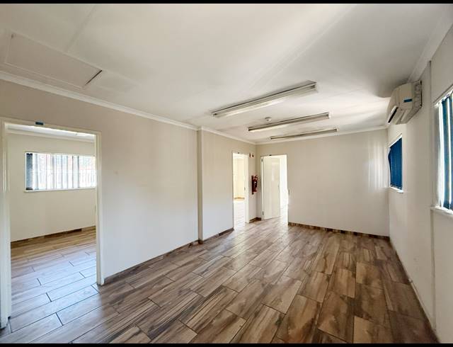 32,345M² WAREHOUSE TO LET IN WADEVILLE